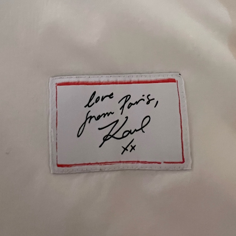 White Graphic Woman’s Blouse - Picture 4 of 5